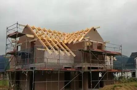 木结构坡屋顶施工过程图片