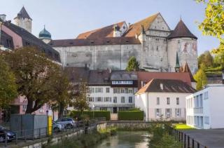 瑞士人怎么优化小城镇的能源体系？